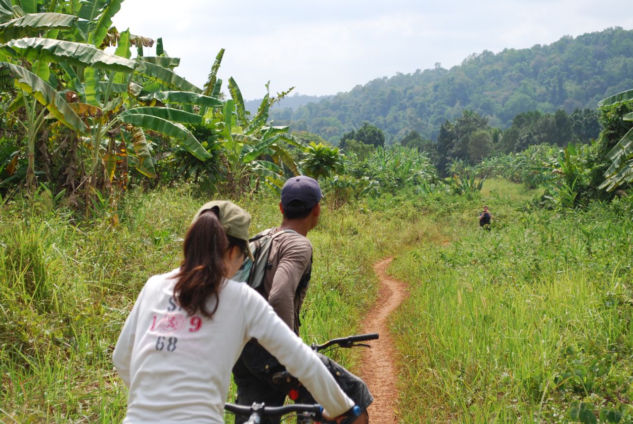 trekking and biking around Chi Phat