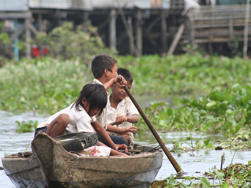 Kampong Khleang Children Boat