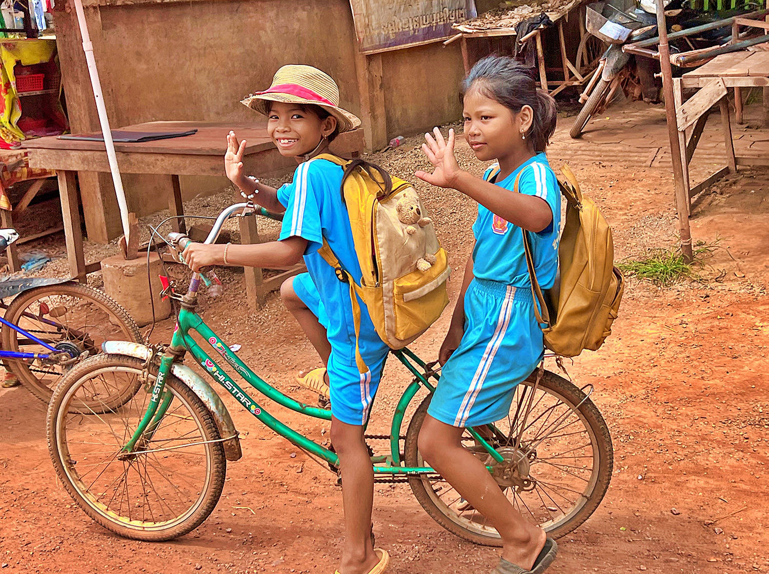 Kampong Khleang Private Jeep Tour