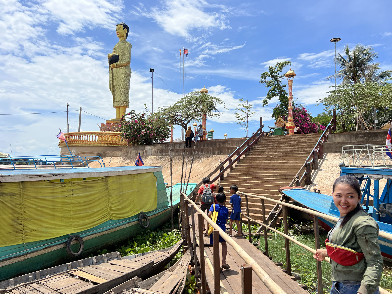 Kampong Khleang Private Jeep Tour